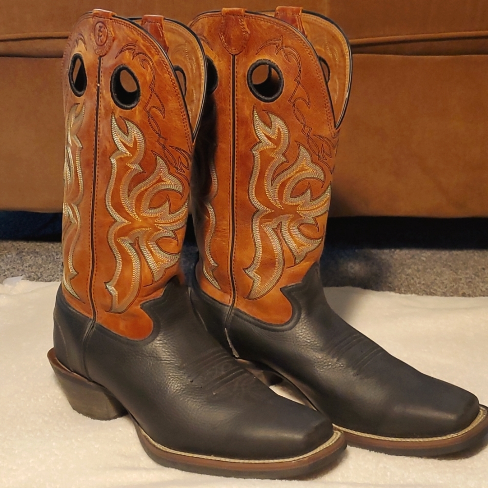 Tony Lama cowboy boots 👢